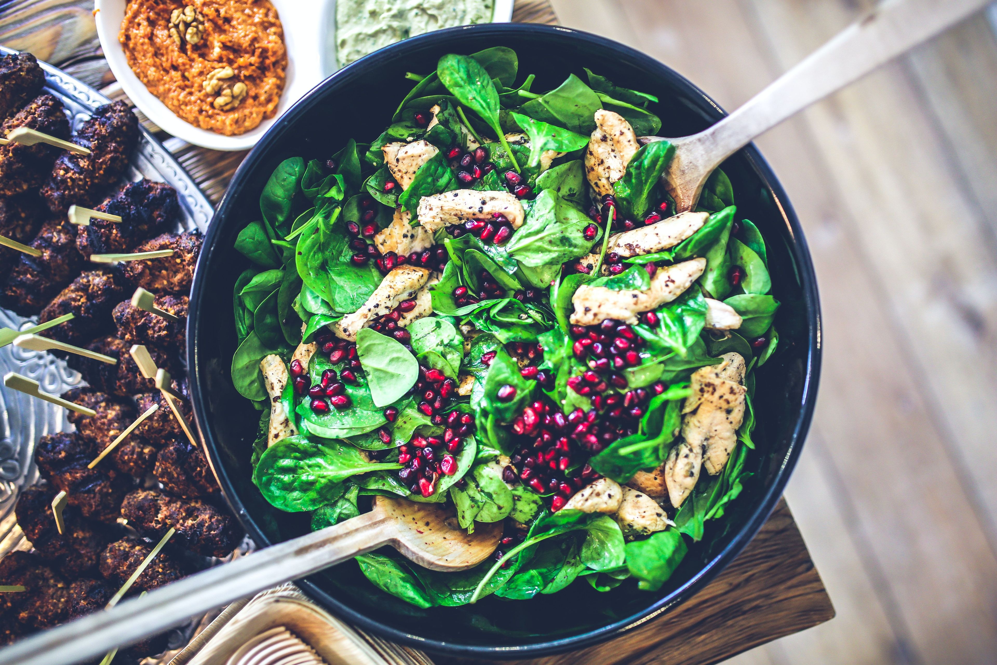 Large salad bowl 